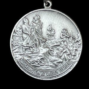 Vtg Cradle Of Liberty Washington Valley Forge 1776-1976 Bicentennial Necklace